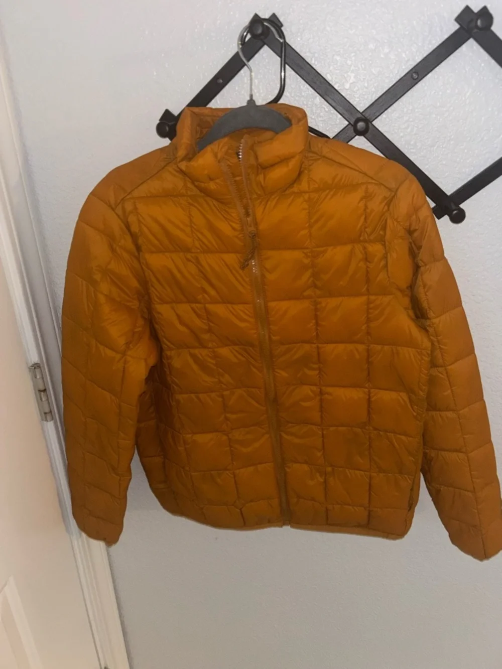 Old Navy Burnt Orange Puffer Jacket XS Quilted Lightweight NWT - Picture 2 of 5